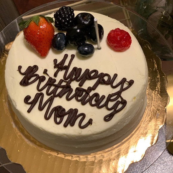 Meet your Posher, Ayesha - Picture 1 of 1